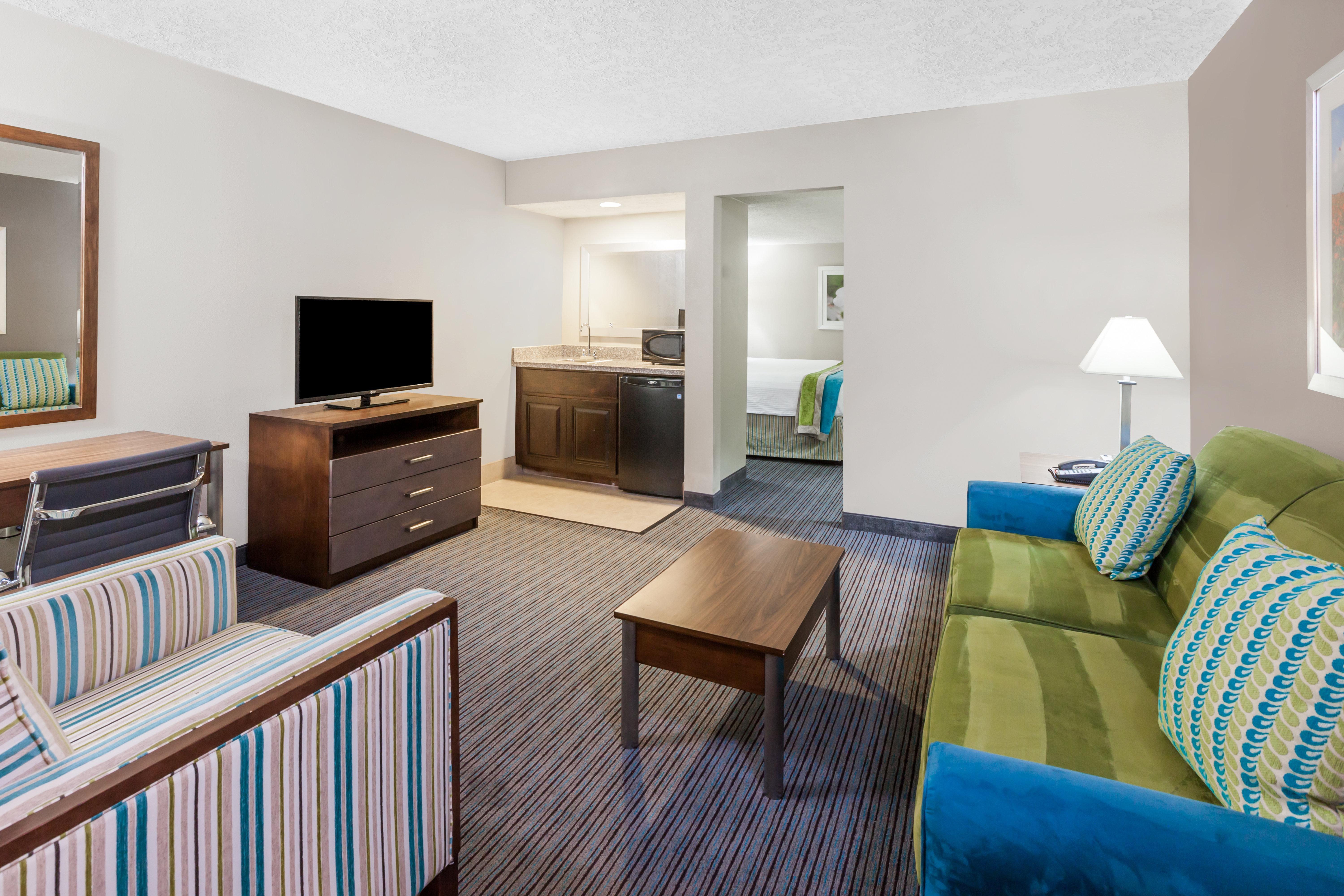 Holiday & North By Ihg 3*